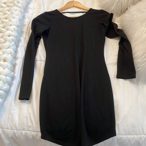 V cut dress